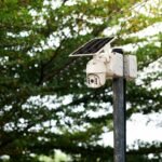 Camera HD Smart PTZ cu Panou Solar și Senzor Corp Alb