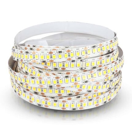 Bandă LED SMD2835 204 LEDs High Lumen 3000K IP20